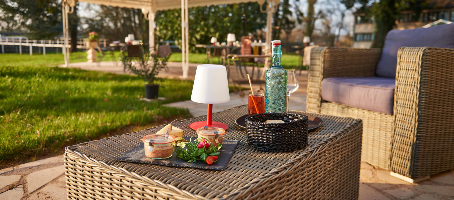 Le restaurant - Auberge du Port - Remilly-Aillicourt - Restaurant Bazeilles